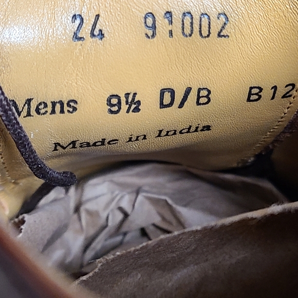 Johnston and Murphy oxfords size 9 1/2 - Picture 8 of 9